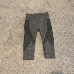 Lorna Jane knee high leggings